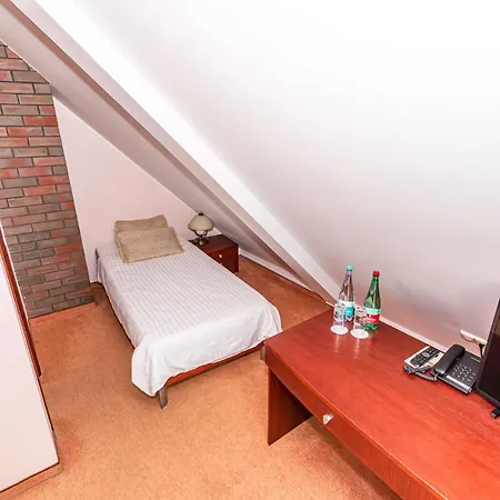 Meduna Hotell 3*